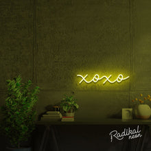 Load image into Gallery viewer, xoxo neon sign