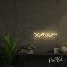 Load image into Gallery viewer, xoxo neon sign